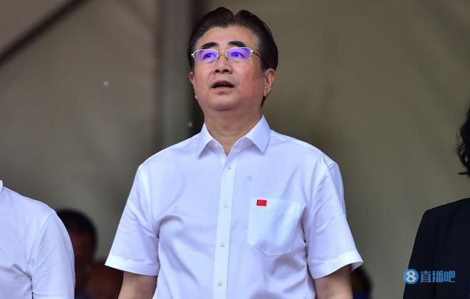 影片音乐指导裴曼;雅茨达尼安曾为阿巴斯;基亚罗斯塔米、娄烨、李玉等多位导演完成电影配乐